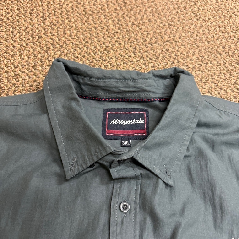Aeropostale Men's Dark Sage Green‎ Button Down Shirt